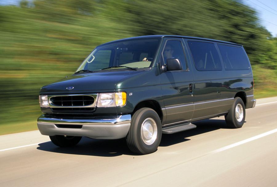 Ford Econoline 1997 года  (фото 25 из 44)